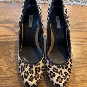 Alfani cheetah pumps